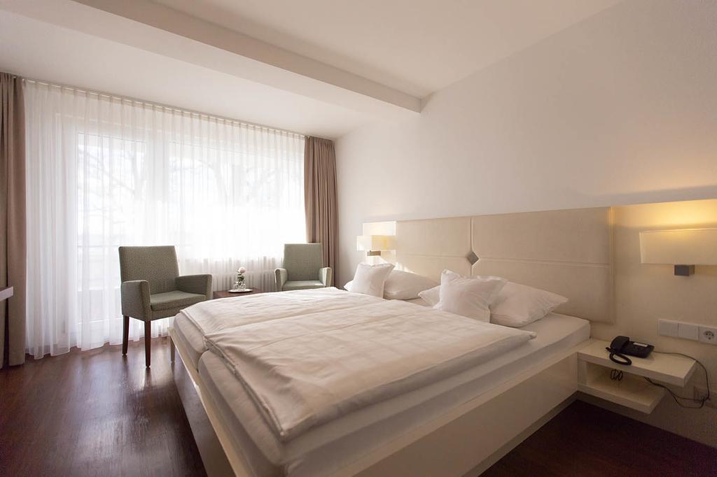 Hotel Seepark Garni อูเบอร์ลิงเงน ภายนอก รูปภาพ