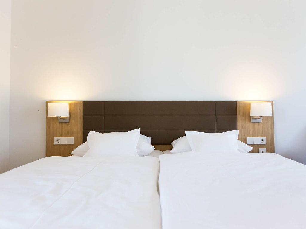 Hotel Seepark Garni อูเบอร์ลิงเงน ภายนอก รูปภาพ