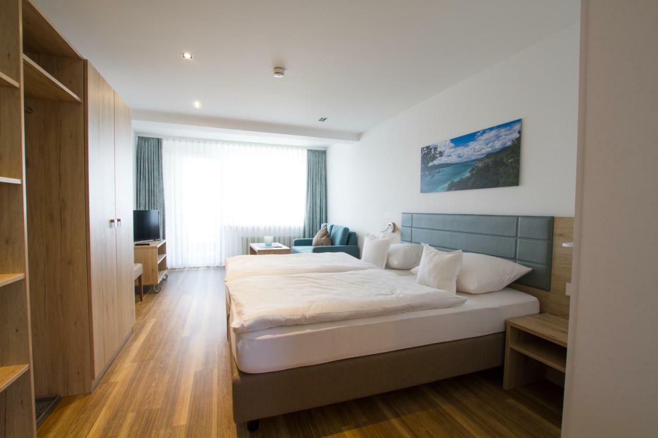 Hotel Seepark Garni อูเบอร์ลิงเงน ภายนอก รูปภาพ