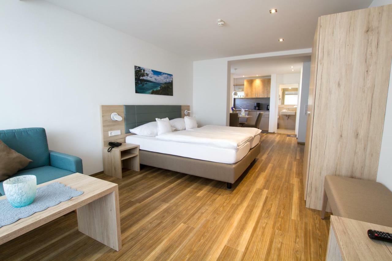 Hotel Seepark Garni อูเบอร์ลิงเงน ภายนอก รูปภาพ